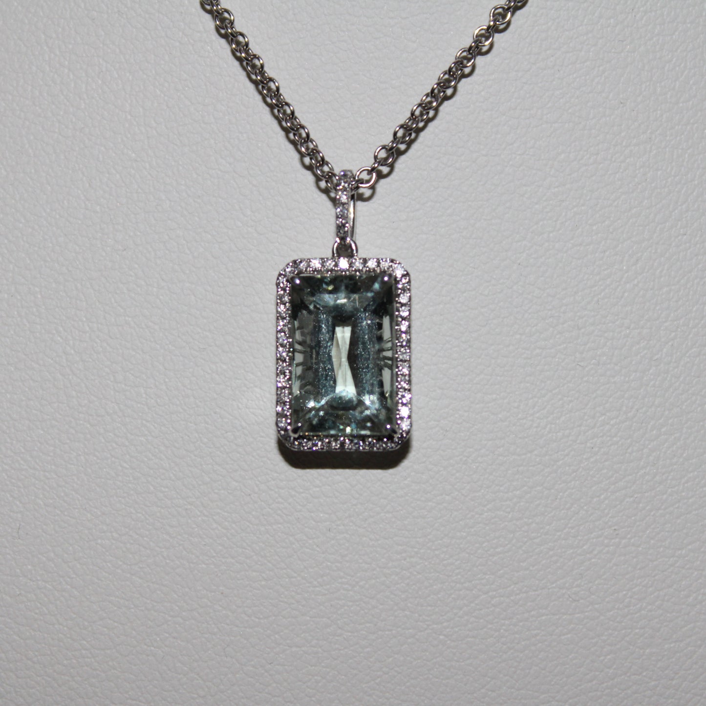 Aquamarine Pendant